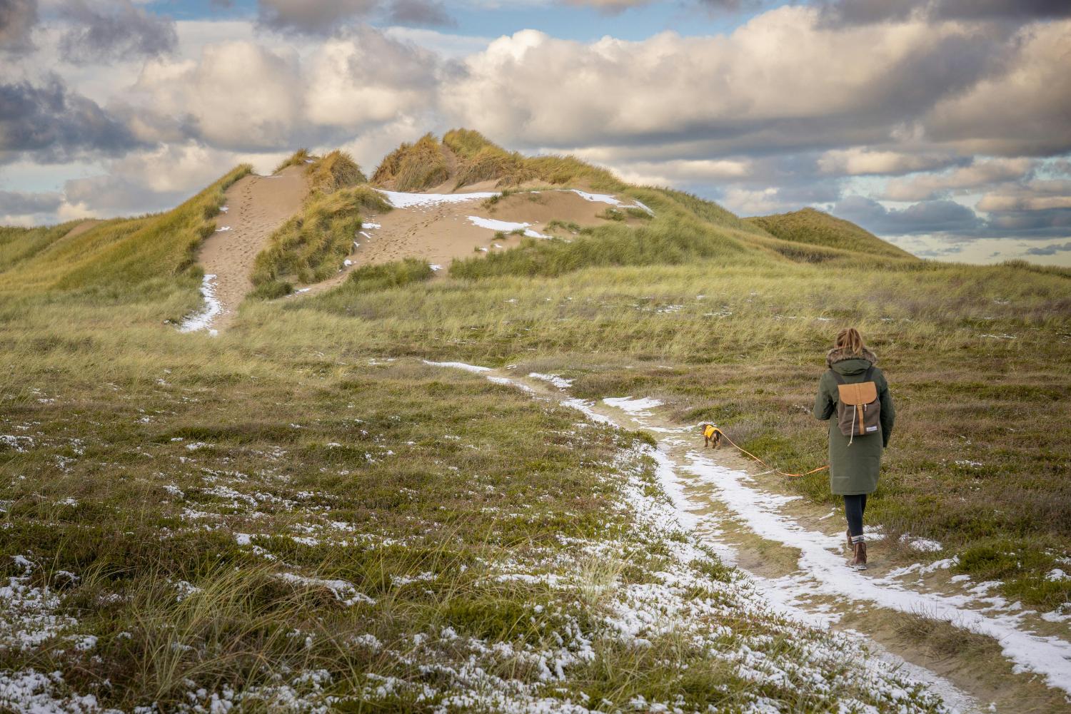 Full Width Featured Image With Sidebar Full Width Featured Image With Sidebar